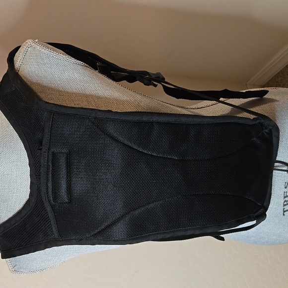Outdoor Products H2O Performance Hydration Pack - Picture 3 of 9